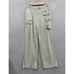 Newport News Women’s Size 10 Green Cargo Pants